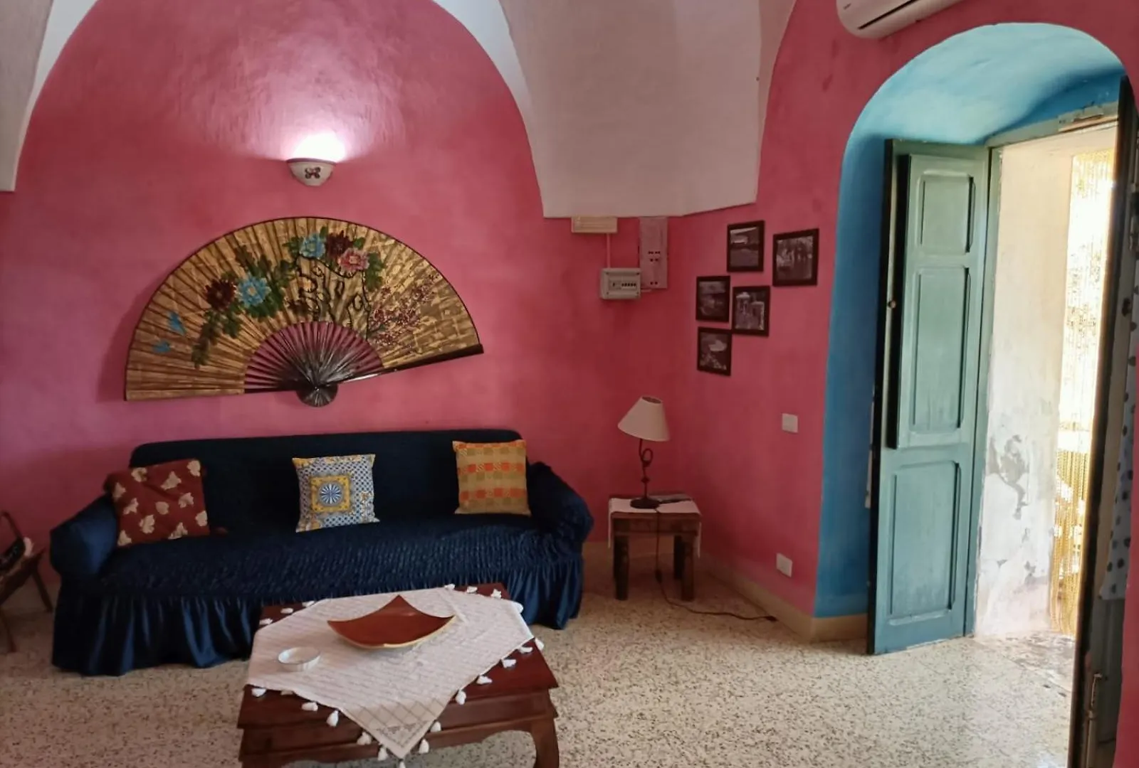 Holiday home Dammuso Il Fenicottero Rosa Villa Bugeber Italy
