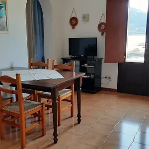 Casa vacanze Lago Di Venere, Bugeber